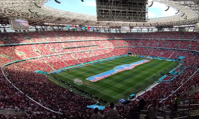 曼联可能会 曼联可能会